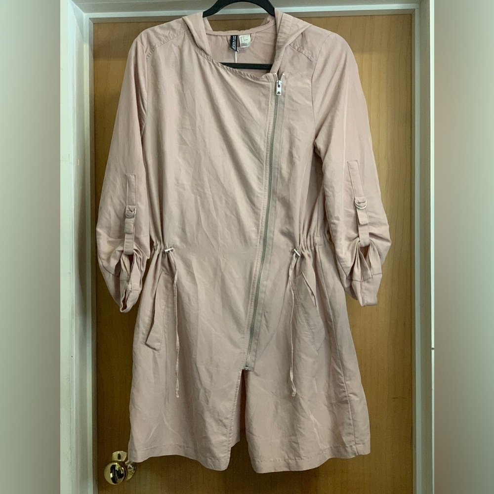 Divided Light Pink Asymmetrical Zip Jacket. Size 6